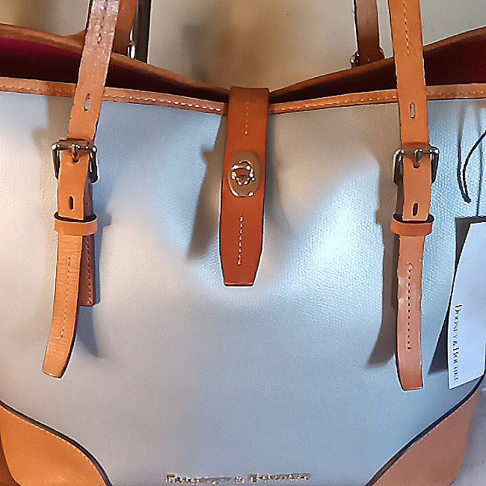 Dooney & Bourke Women’s White and Tan Leather Tote - Picture 4 of 16